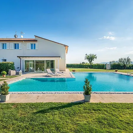Le Terme Villa *